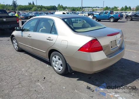 2006 Honda Accord 2.4 Lx z USA, uszkodzony, nr VIN JHMCM56426C000435
